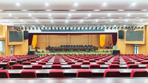 礼堂舞台设计方案90%都错在这4点？桂林这所千人礼堂的改造成本直接省了26%